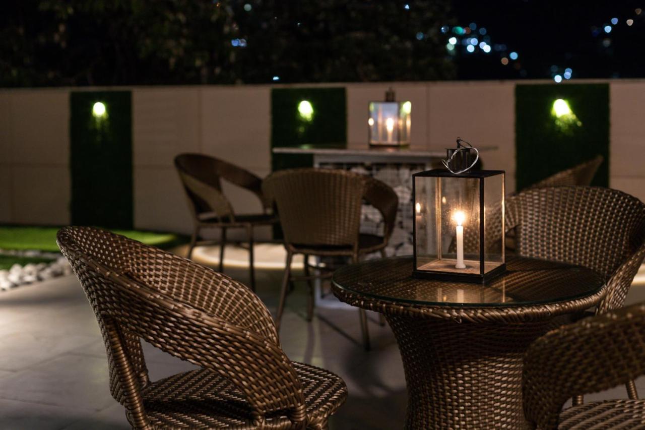 Hotel La Eden Массури Экстерьер фото